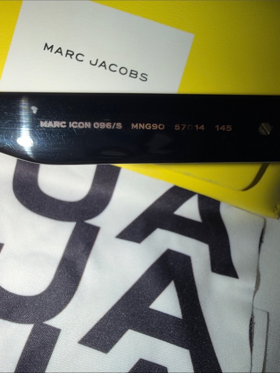 Marc Jacobs Clear Frame Sunglasses with Blue-Gray Gradient Lenses main image 4